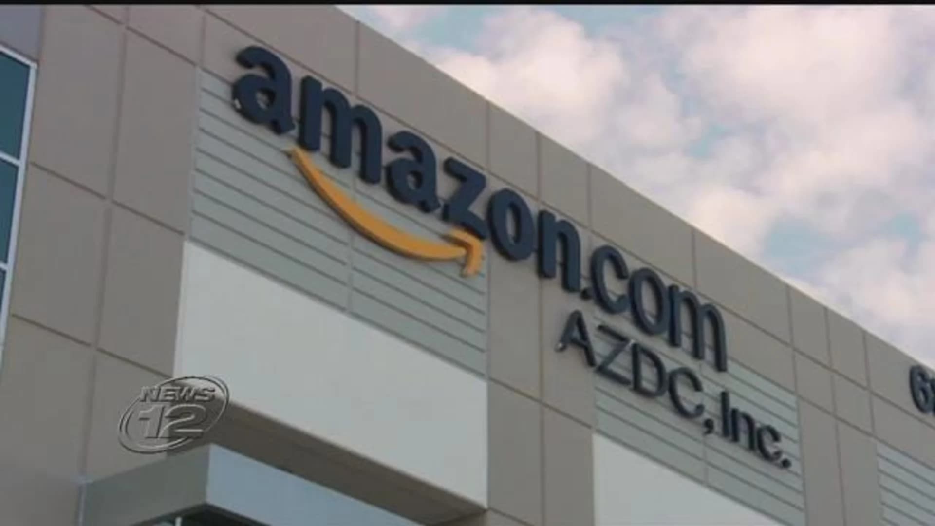 Nassau, Suffolk officials join push for Amazon to build headquarters on LI