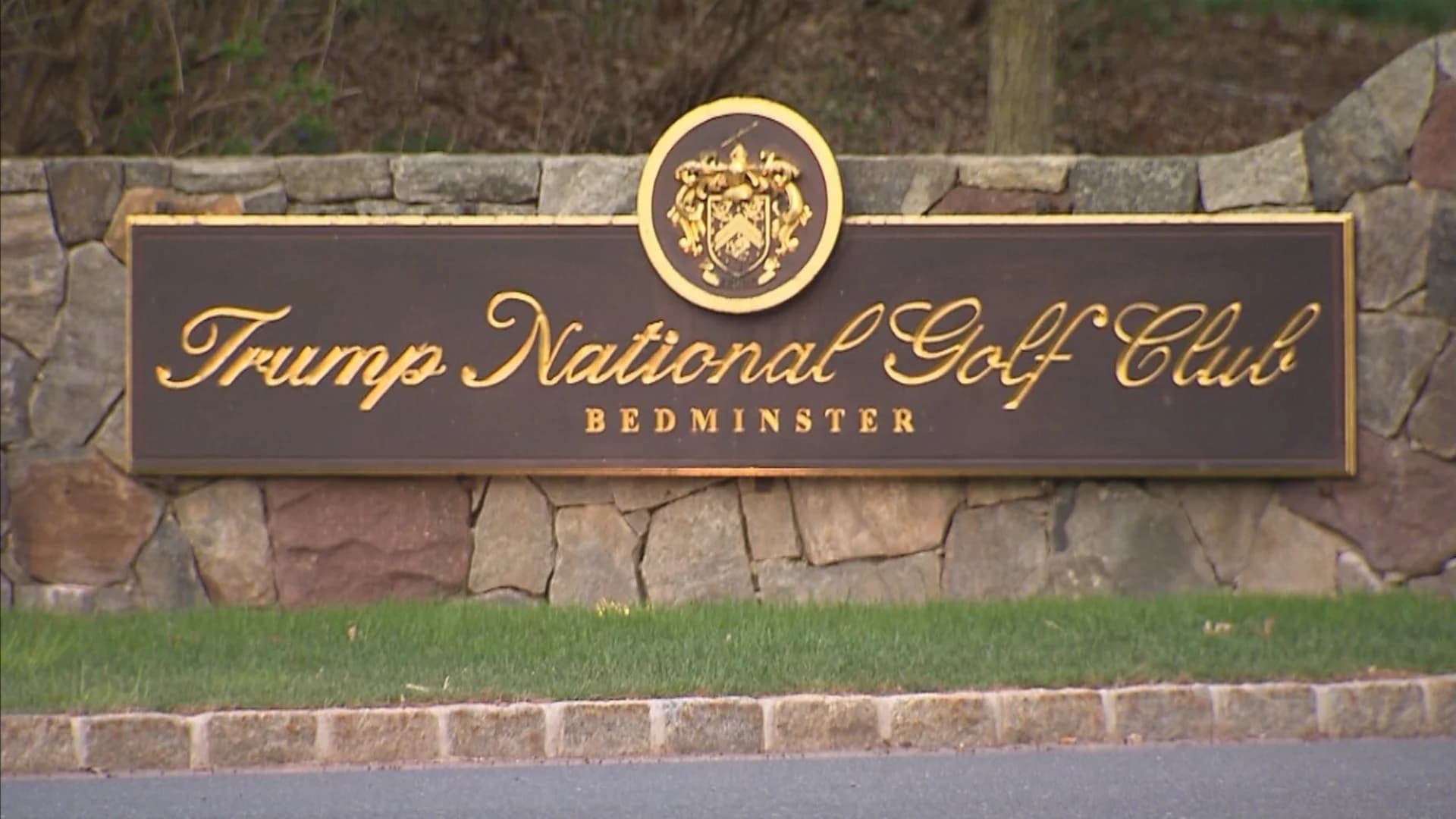 Report: Trump’s Bedminster golf club under investigation for immigration fraud