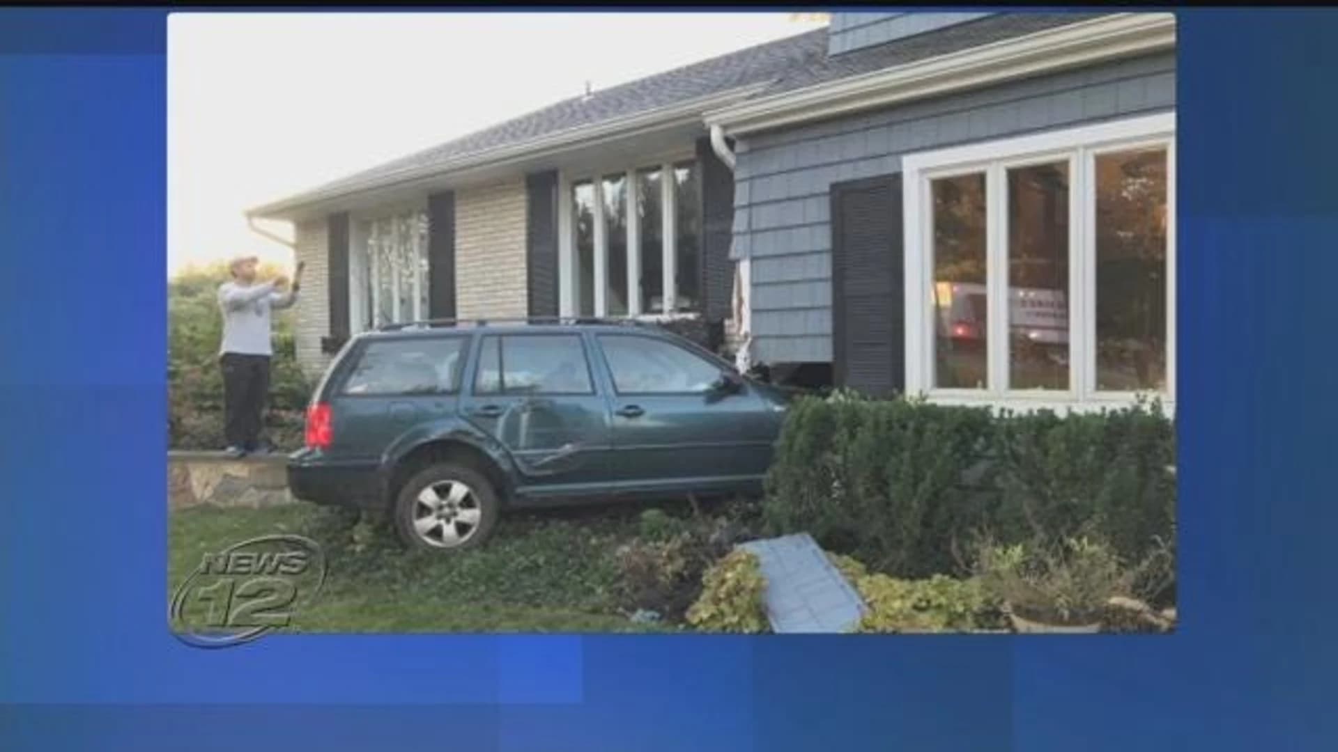 Police: Drunken driver crashed into Bay Shore home