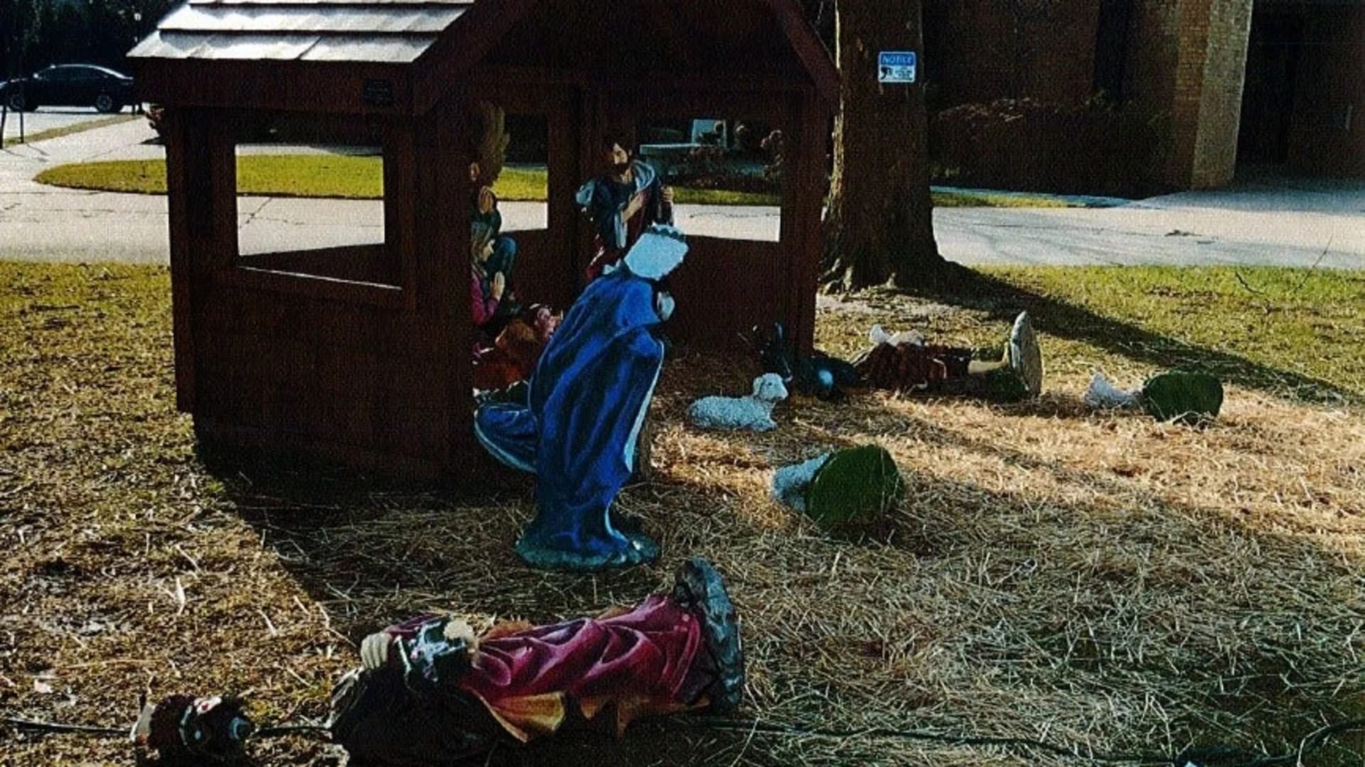 Nativity scene smashed into pieces at Sayville church