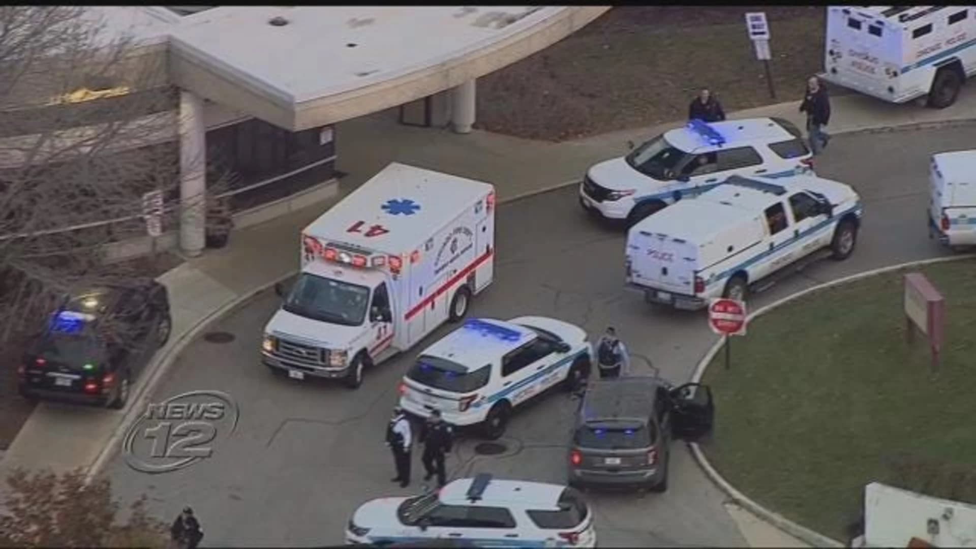 Chicago hospital shooting claims 3 lives; gunman also dead