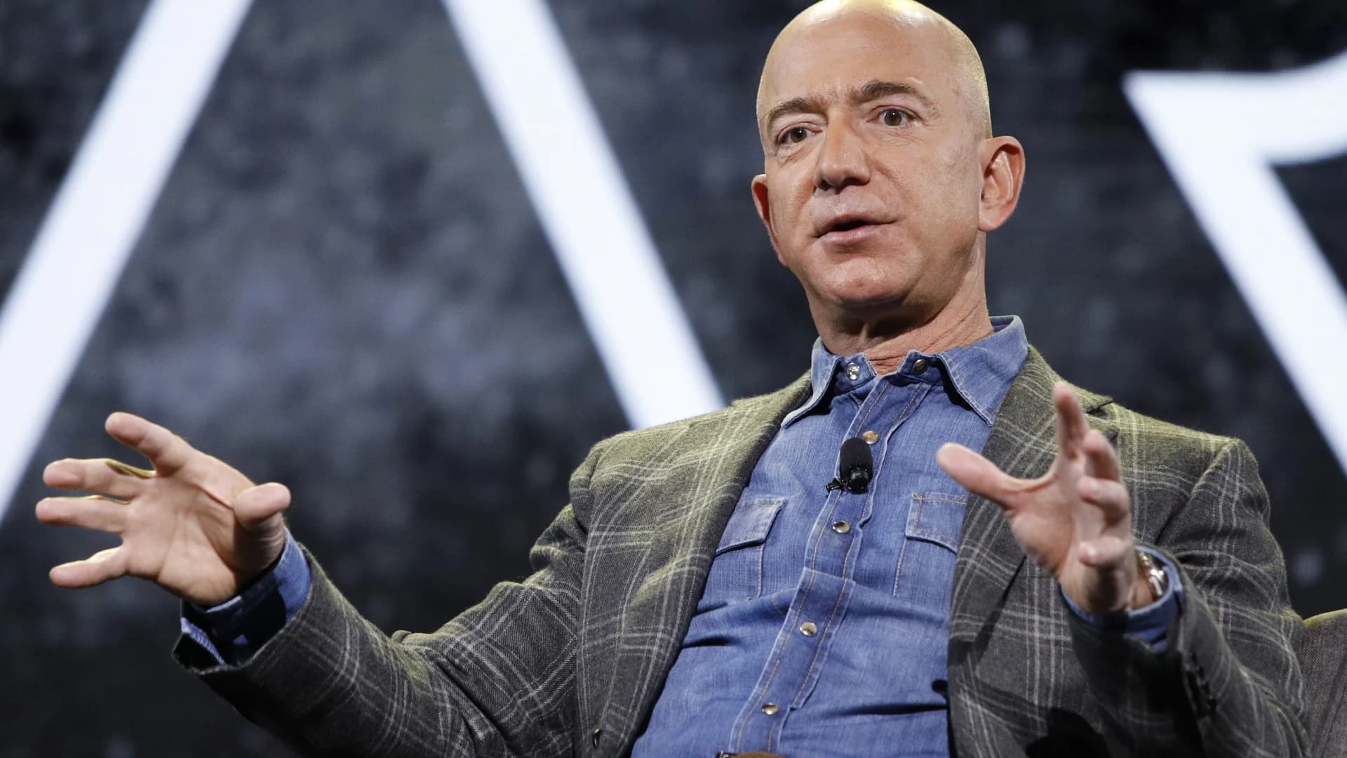 Jeff Bezos plans to go to space aboard Blue Origin flight in July