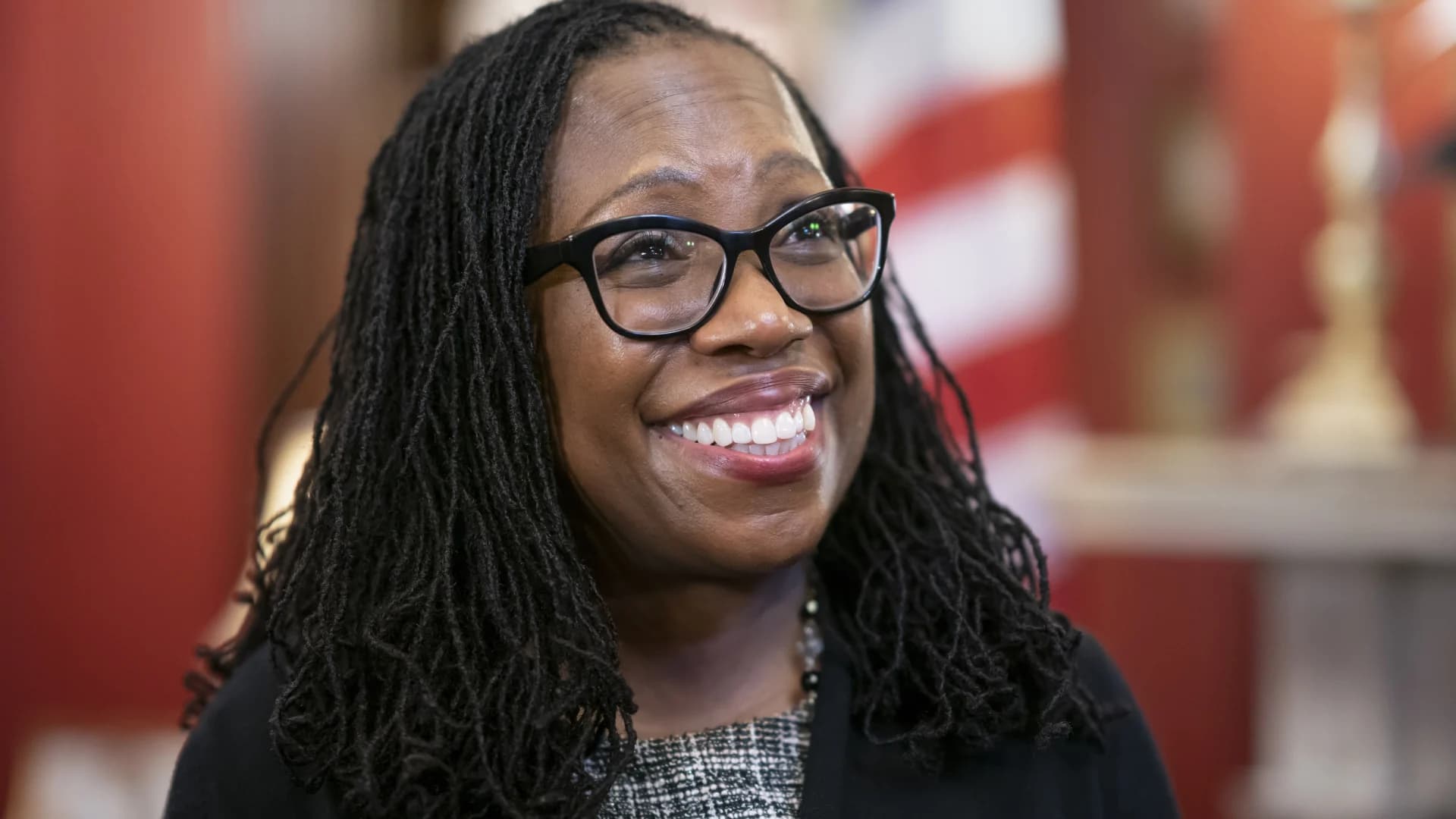 WATCH LIVE: Ketanji Brown Jackson to be sworn in as first Black woman to serve on Supreme Court