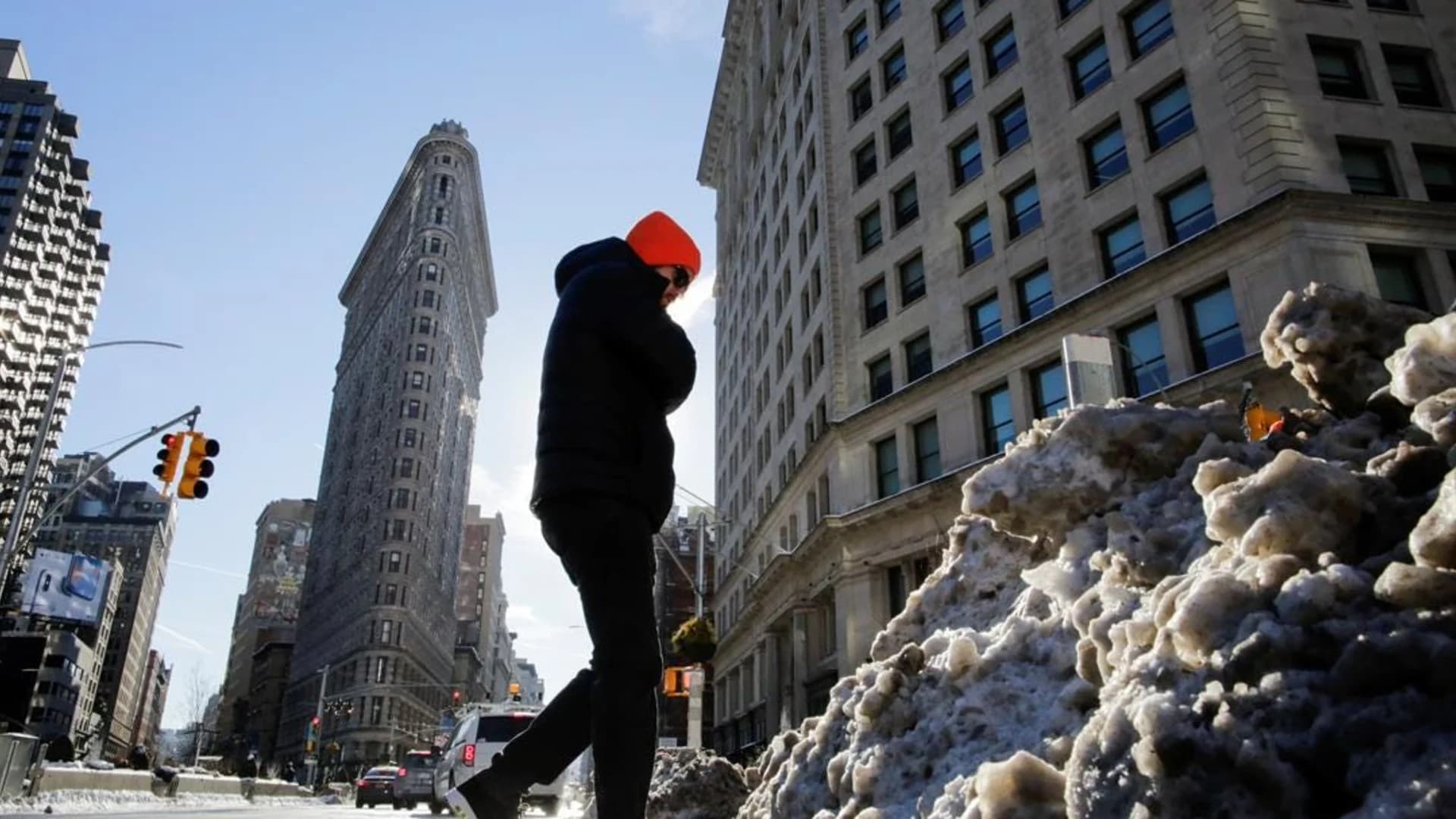 Poll: Do you prefer a cold snap or heat wave?