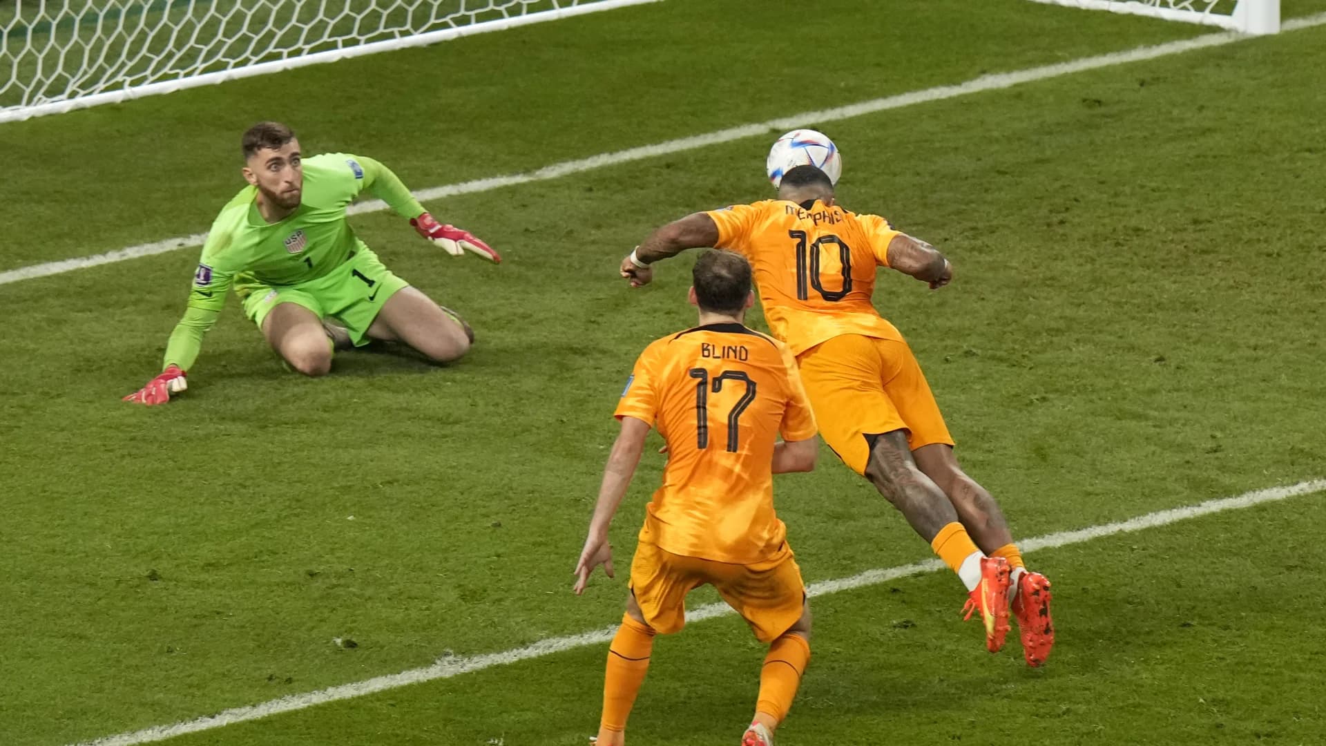 US knocked out of World Cup, loses to the Netherlands 3-1