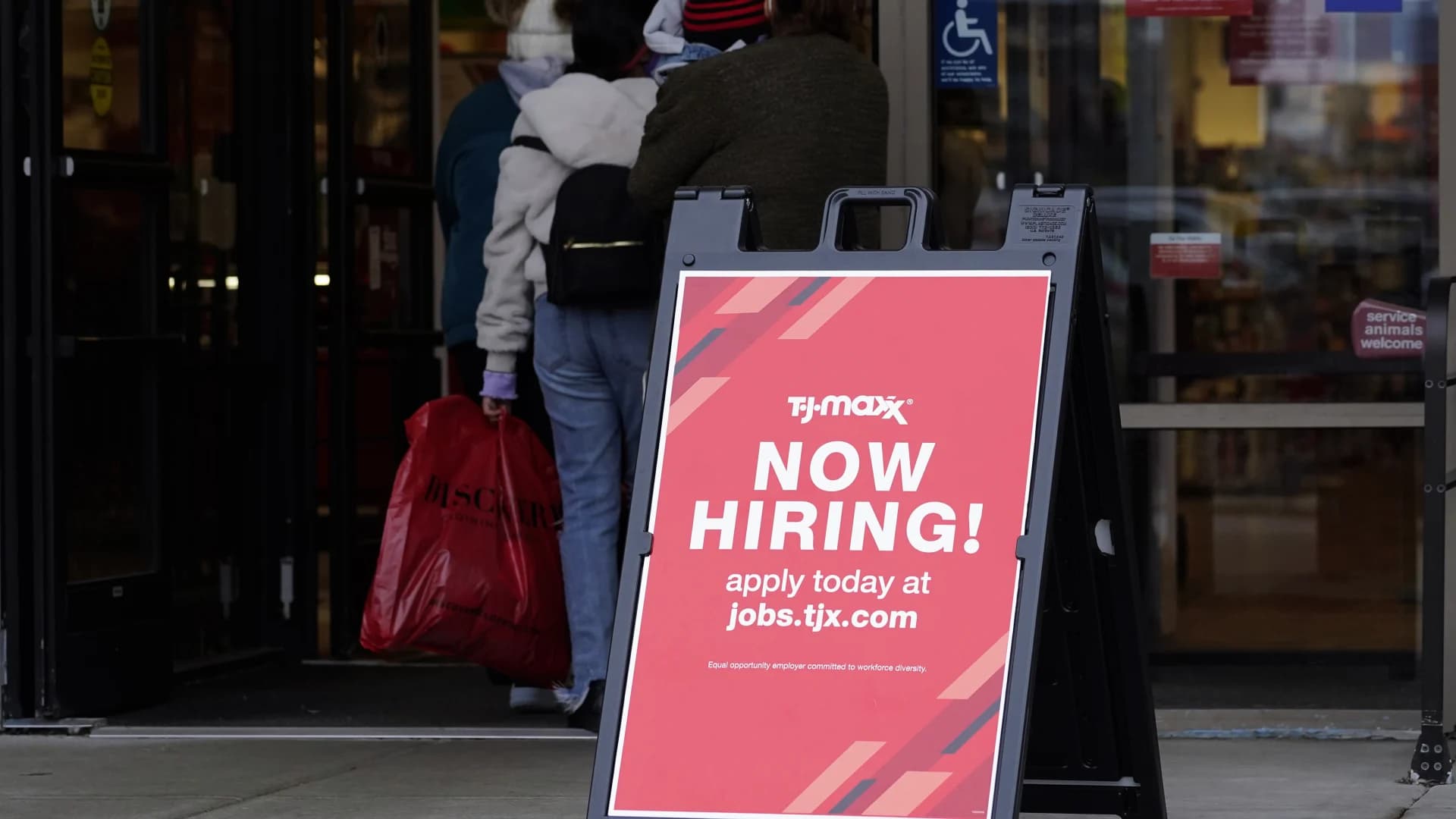 US jobless claims hit 52-year low after seasonal adjustments