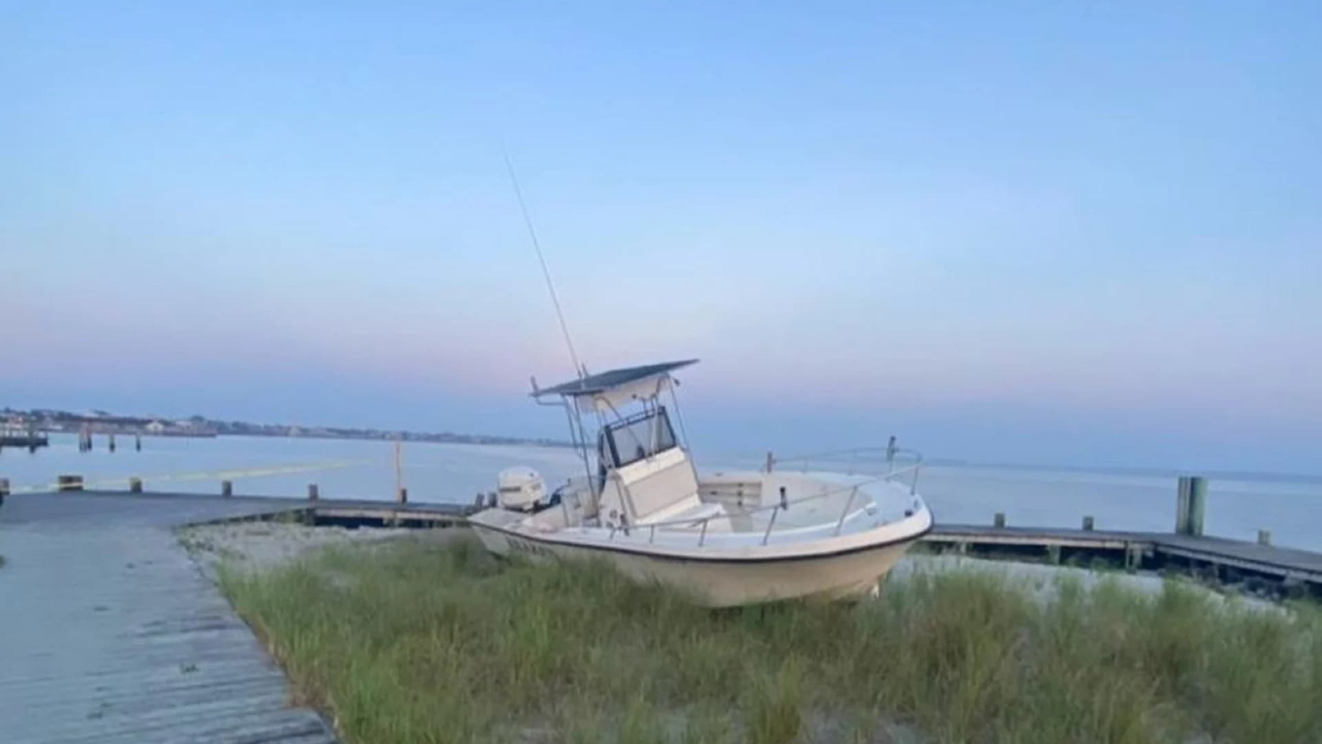 Police: Man crashed boat into Fire Island dock; charged with BWI