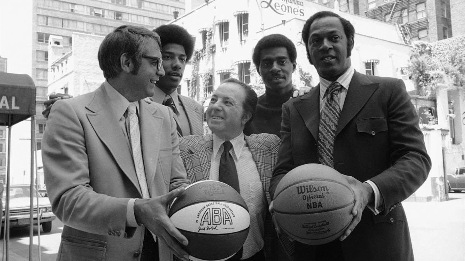 Al Bianchi, 76ers player and NBA coach, exec, dies at 87