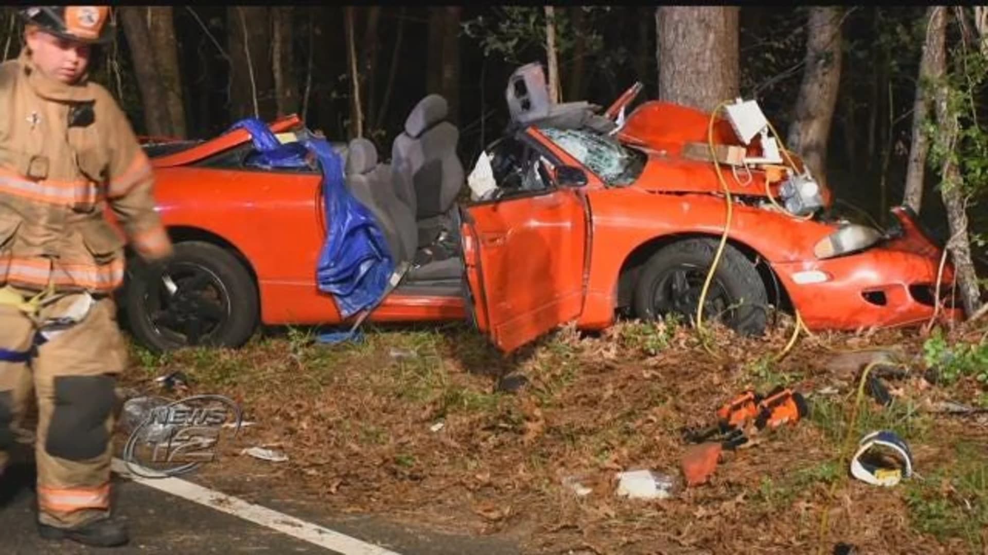 2nd teen dies from injuries following crash in Manorville